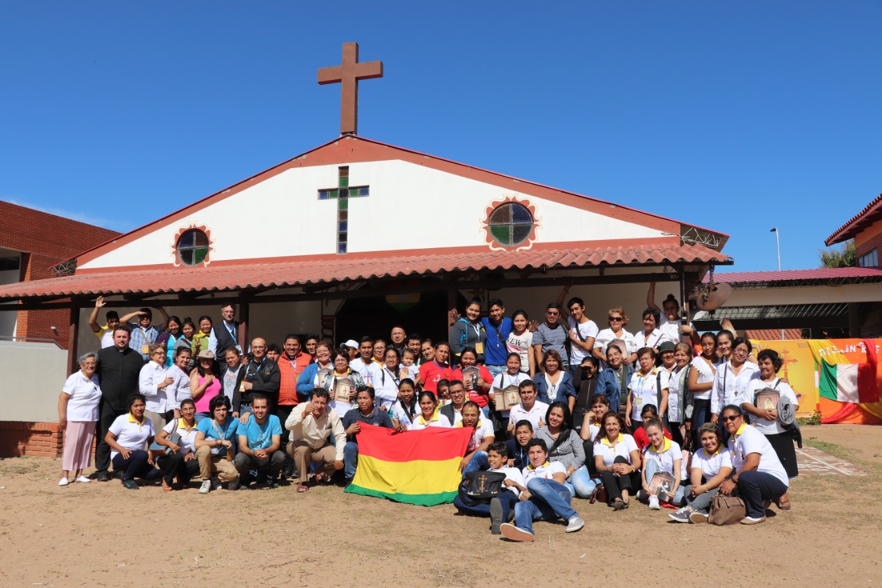 bautizados y enviados.JPG